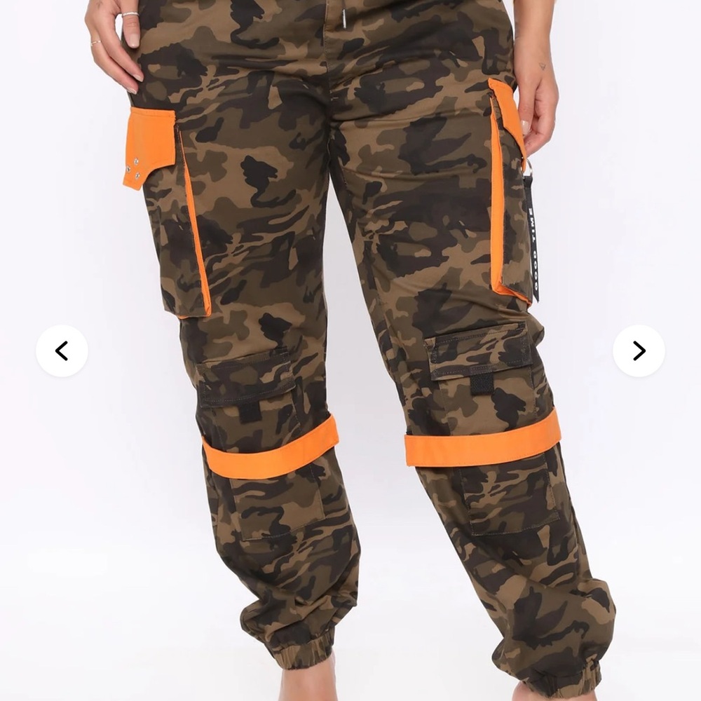 Fashion Nova Can’t Get With You Cargo Pant